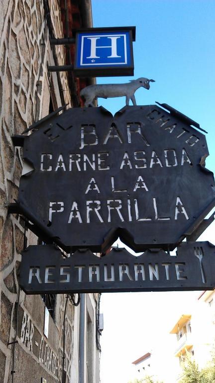 Hostal Restaurante El Chato Эль-Баррако Экстерьер фото